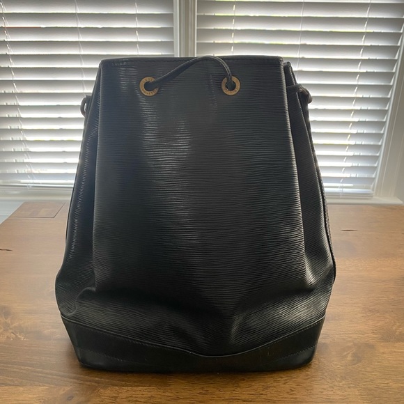 Louis Vuitton Epi Noé Authentic - Picture 2 of 7
